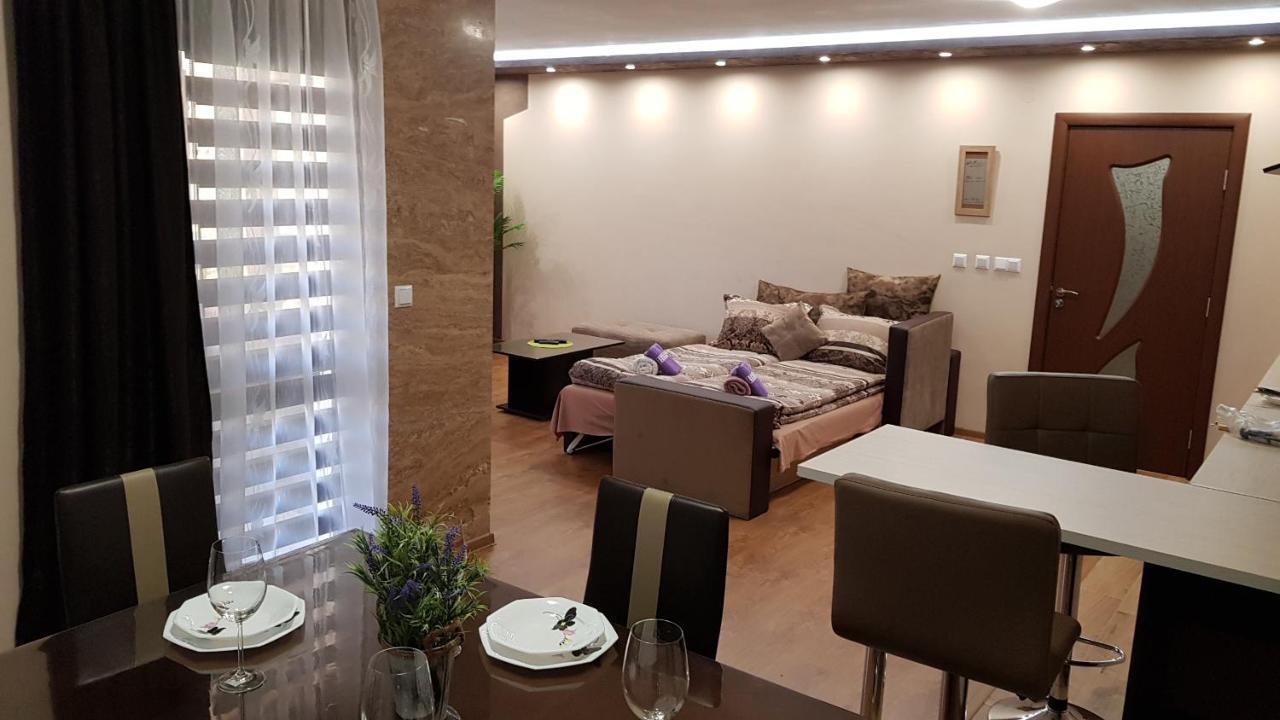Studio Kamelia Kazanlŭk Buitenkant foto